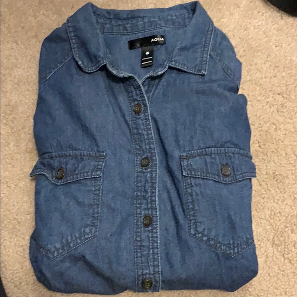 Aqua Chambray Long Sleeve Button Downn